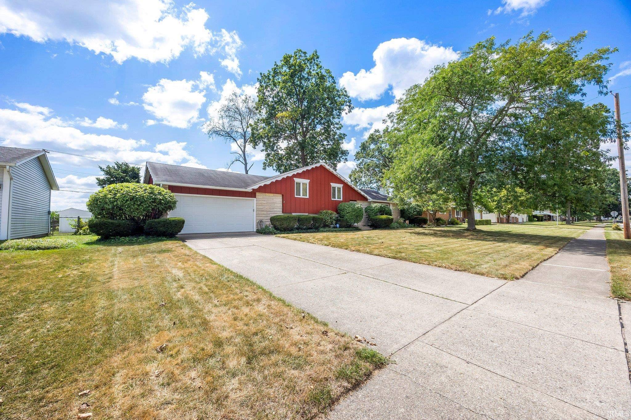 2669 Hampton Road Mishawaka, IN 46544 - Photo 2 of 34 Gallery Image 2