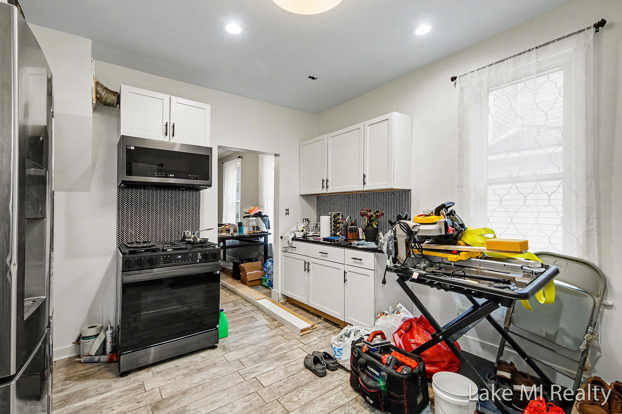 1053 3rd Street Northwest Grand Rapids, MI 49504 - Photo 16 of 49 IMG_6209