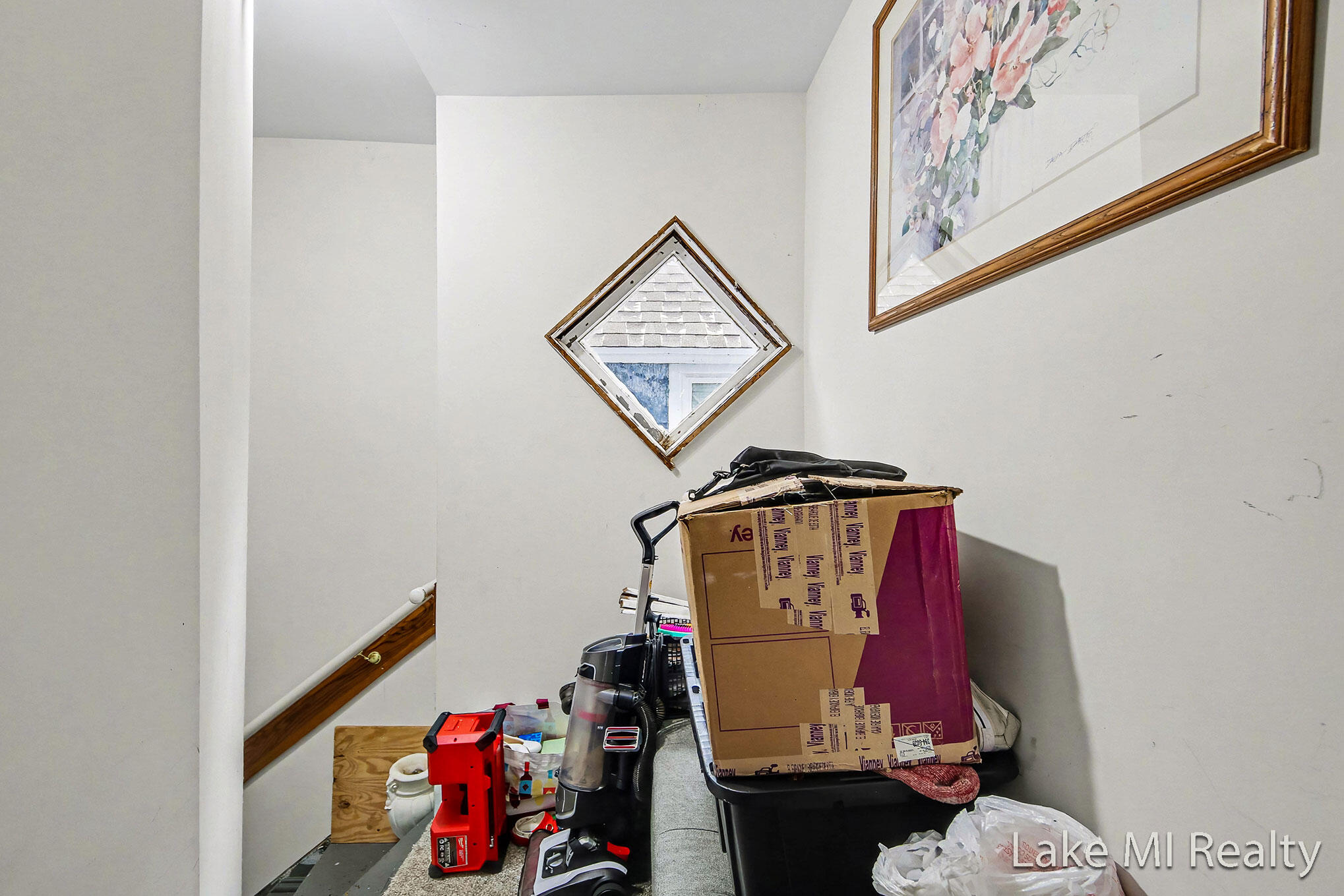 1053 3rd Street Northwest Grand Rapids, MI 49504 - Photo 19 of 49 IMG_6149