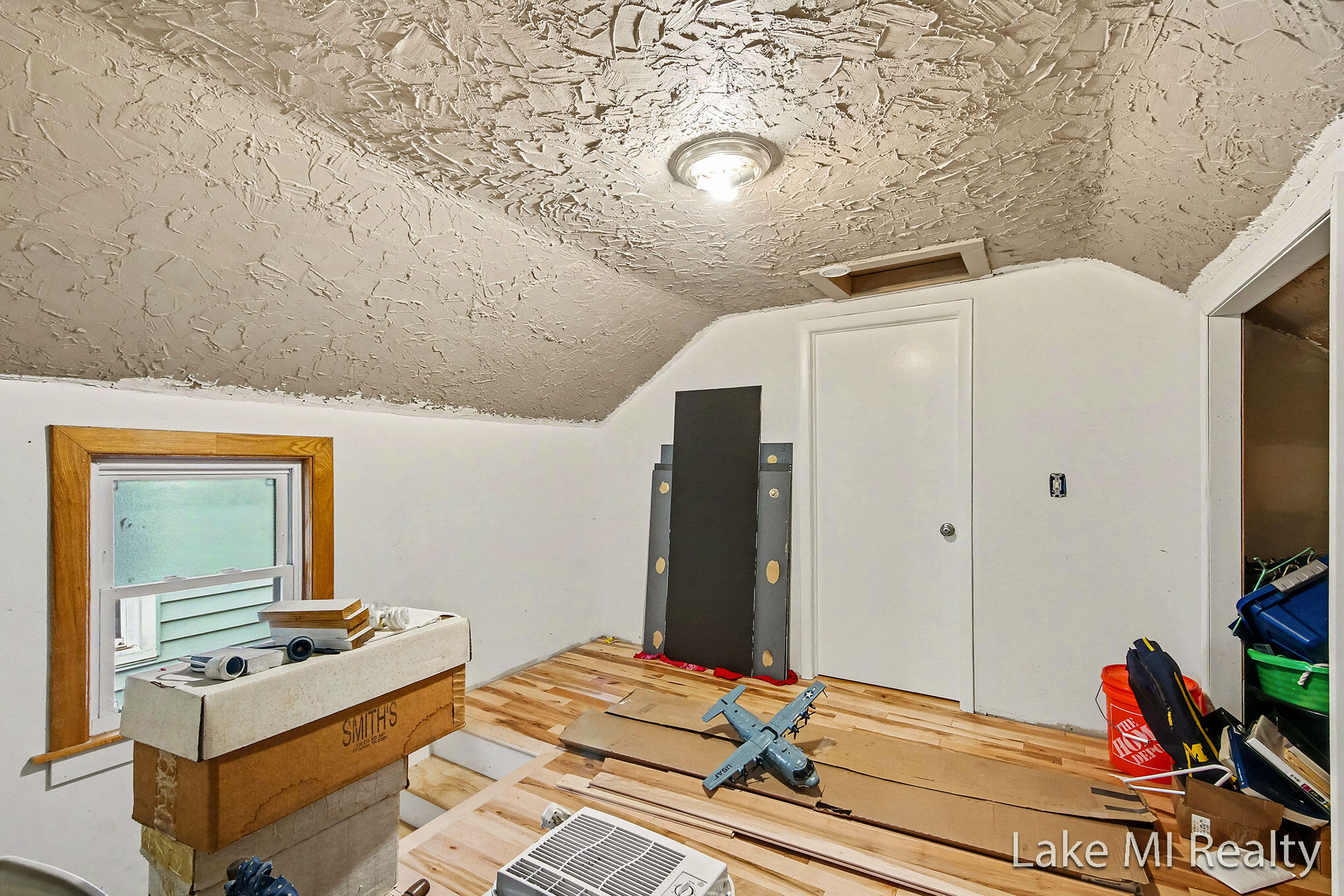 1053 3rd Street Northwest Grand Rapids, MI 49504 - Photo 39 of 49 IMG_6224