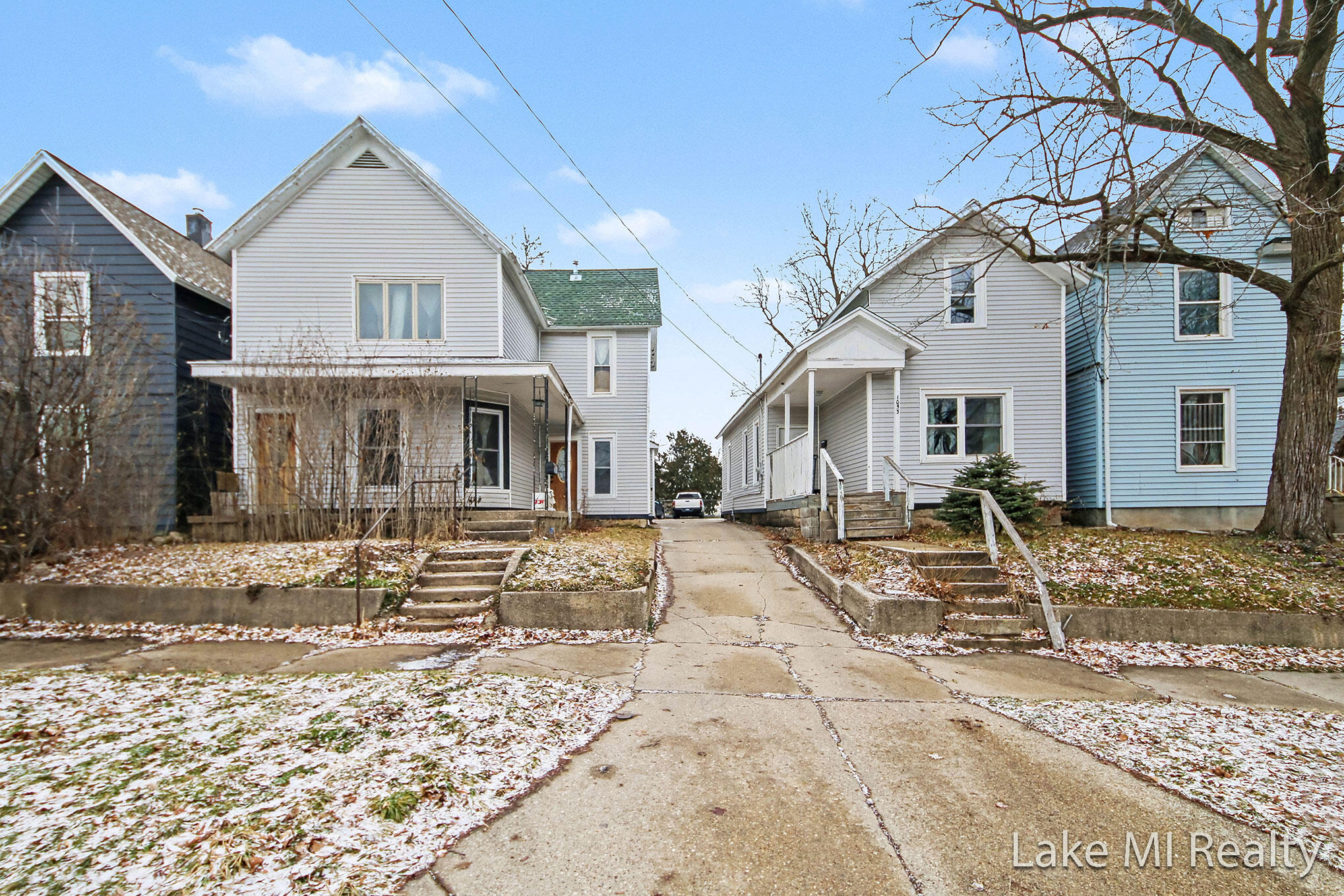 1053 3rd Street Northwest Grand Rapids, MI 49504 - Photo 43 of 49 IMG_6240