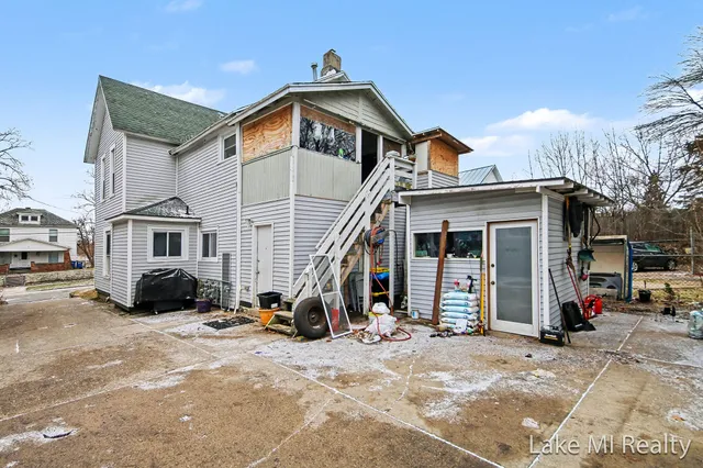 $725,000 | 1053 3rd Street Northwest, Grand Rapids, MI 49504