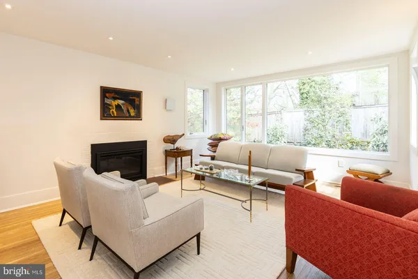$1,200,000 | 8862 Norwood Avenue, Philadelphia, PA 19118