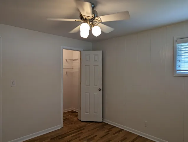 $2,400 | 54 West 35th Street, Holland, MI 49423