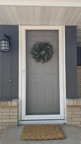 $2,400 | 54 West 35th Street, Holland, MI 49423