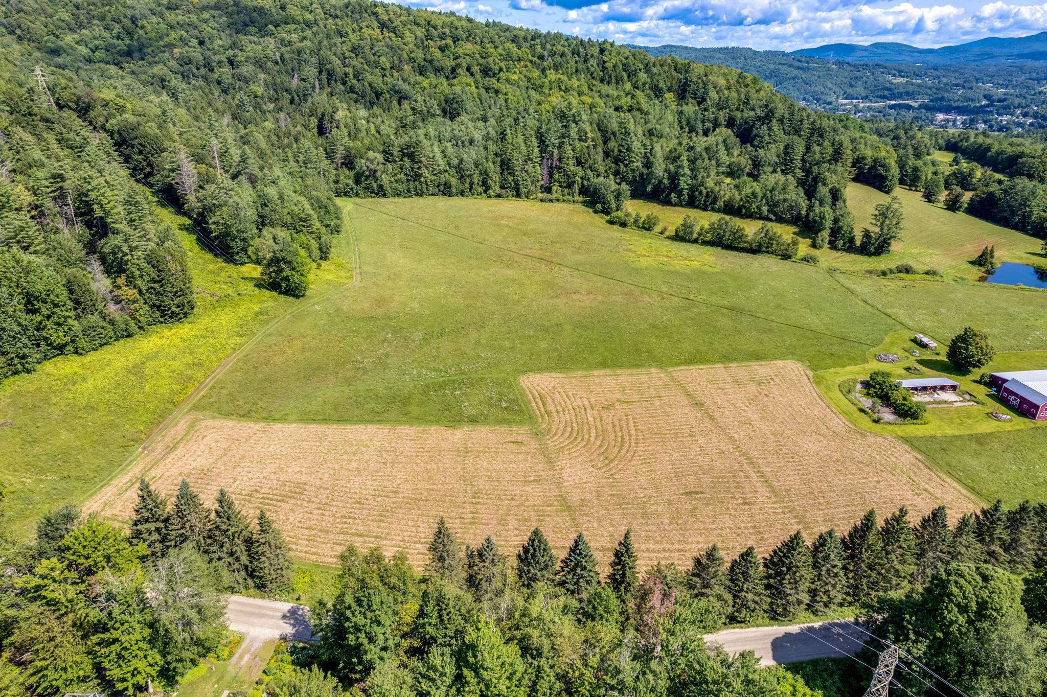 2739 Crossett Hill Road, Unit 4 Duxbury, VT 05676 - Photo 17 of 32
