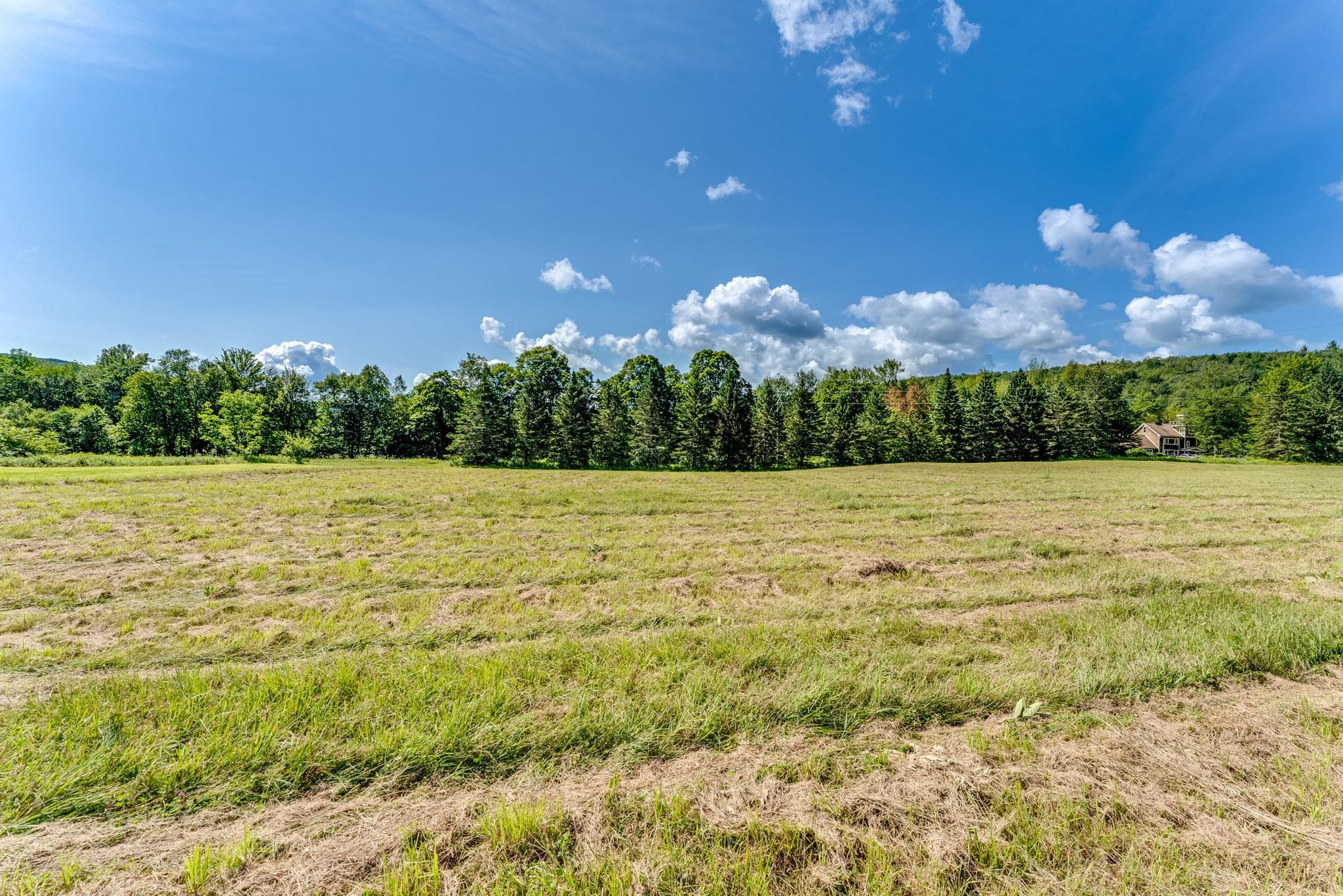 2739 Crossett Hill Road, Unit 4 Duxbury, VT 05676 - Photo 25 of 32