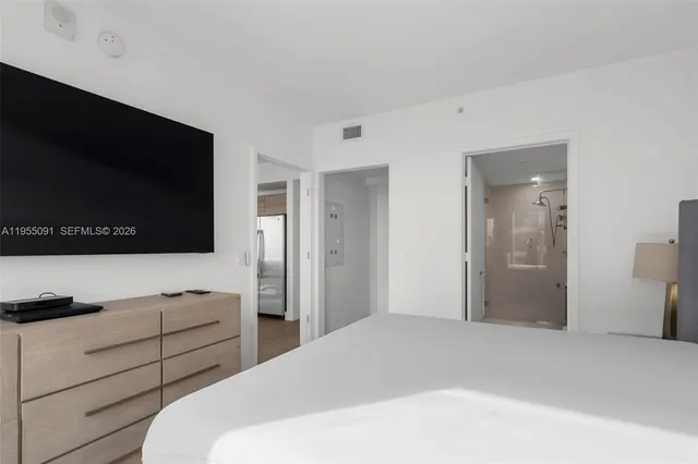 $625,000 | 121 Northeast 34th Street, Unit 3001, Miami, FL 33137