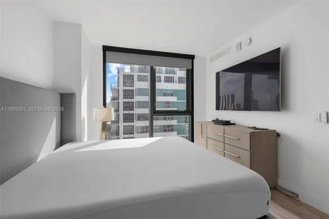 $625,000 | 121 Northeast 34th Street, Unit 3001, Miami, FL 33137