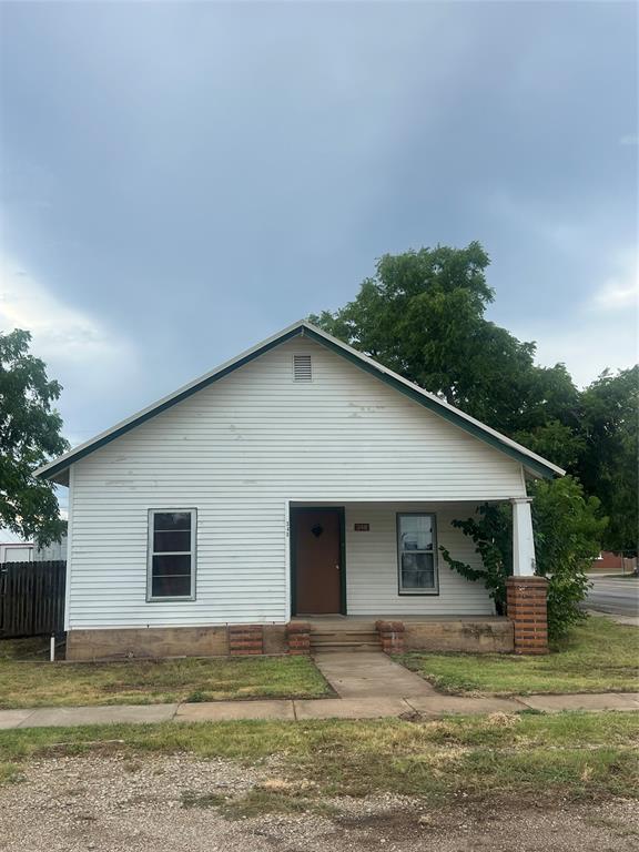 340 Walnut Street Baird, TX 79504 - Photo 1 of 12
