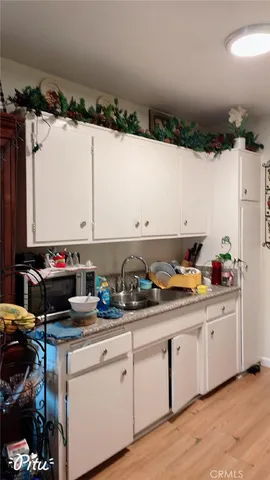 a view of a workspace with furniture