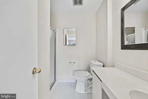 $2,295 | 10118 Little Pond Place, Unit 5, Montgomery Village, MD 20886
