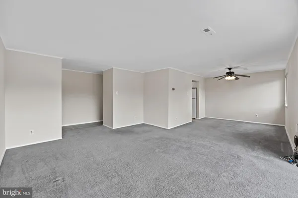 $2,295 | 10118 Little Pond Place, Unit 5, Montgomery Village, MD 20886
