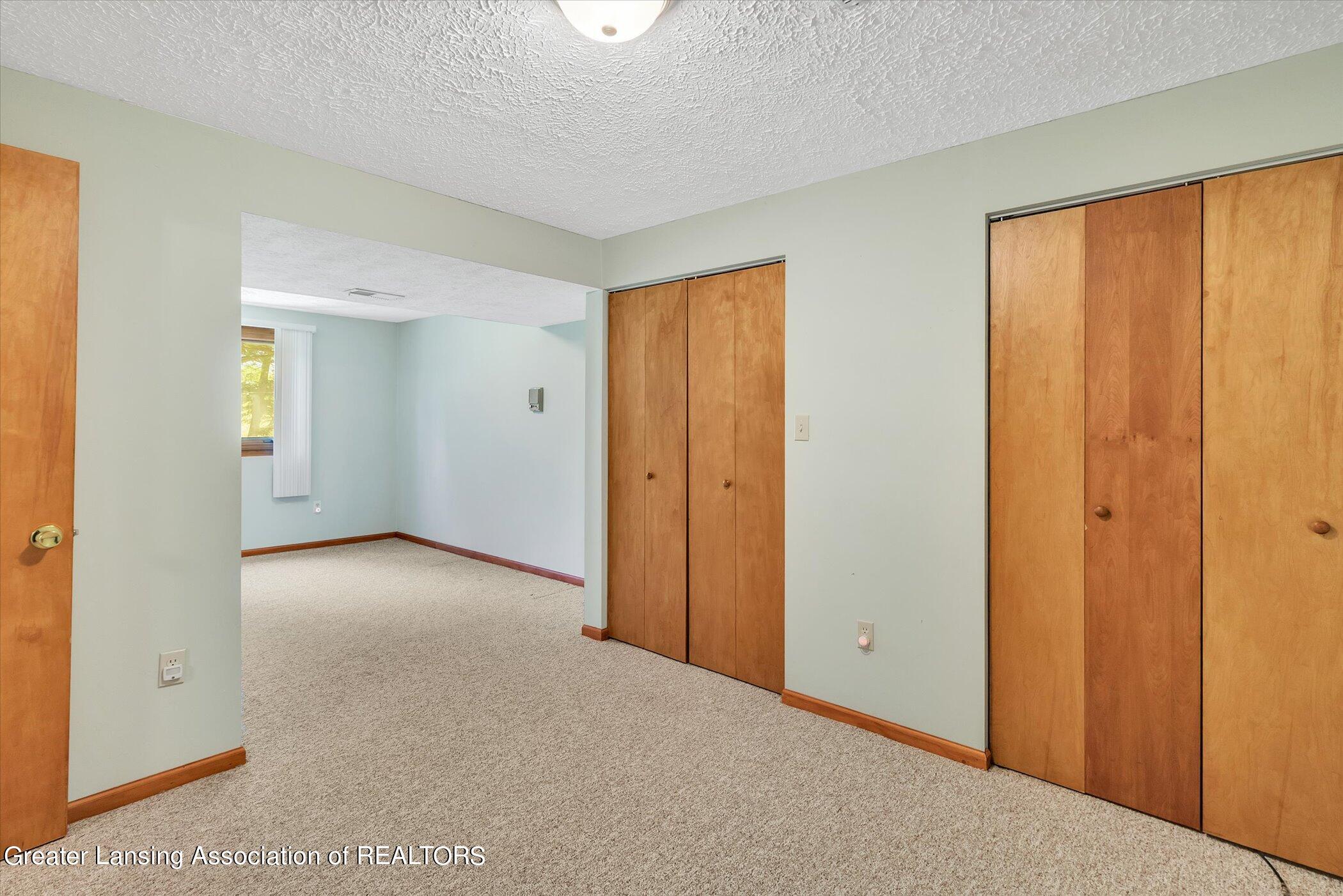 15200 Airport Road Lansing, MI 48906 - Photo 37 of 52 38-15200-Airport-WindowStill-Real-Estate