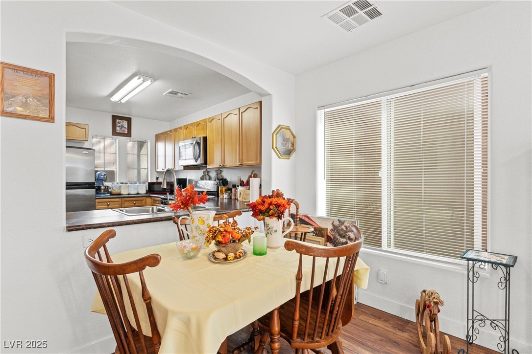 9105 Silk Threads Avenue Las Vegas, NV 89149 - Photo 6 of 25