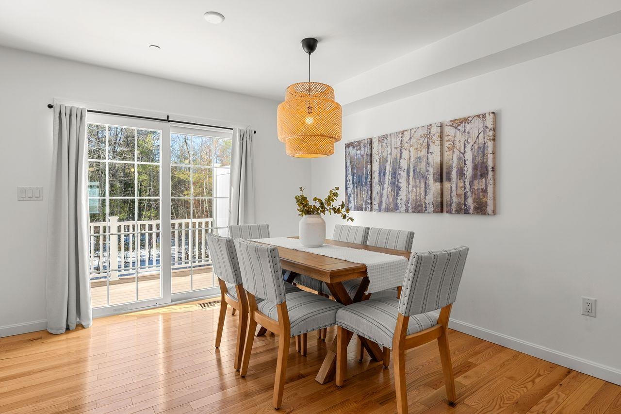 211 Woodview Way Manchester, NH 03102 - Photo 11 of 46