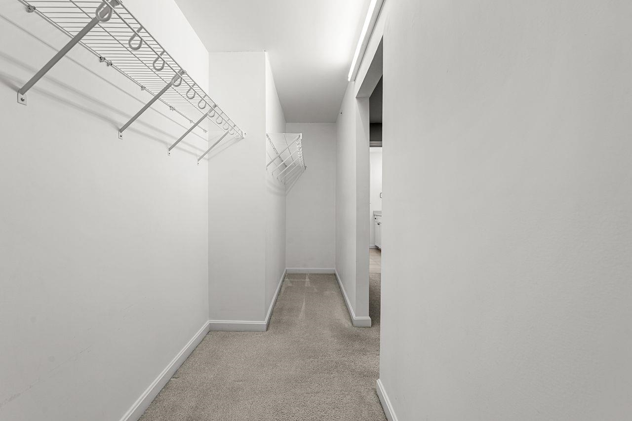 211 Woodview Way Manchester, NH 03102 - Photo 20 of 46