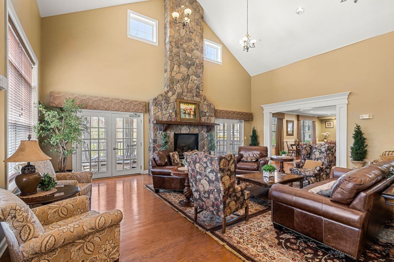 211 Woodview Way Manchester, NH 03102 - Photo 40 of 46