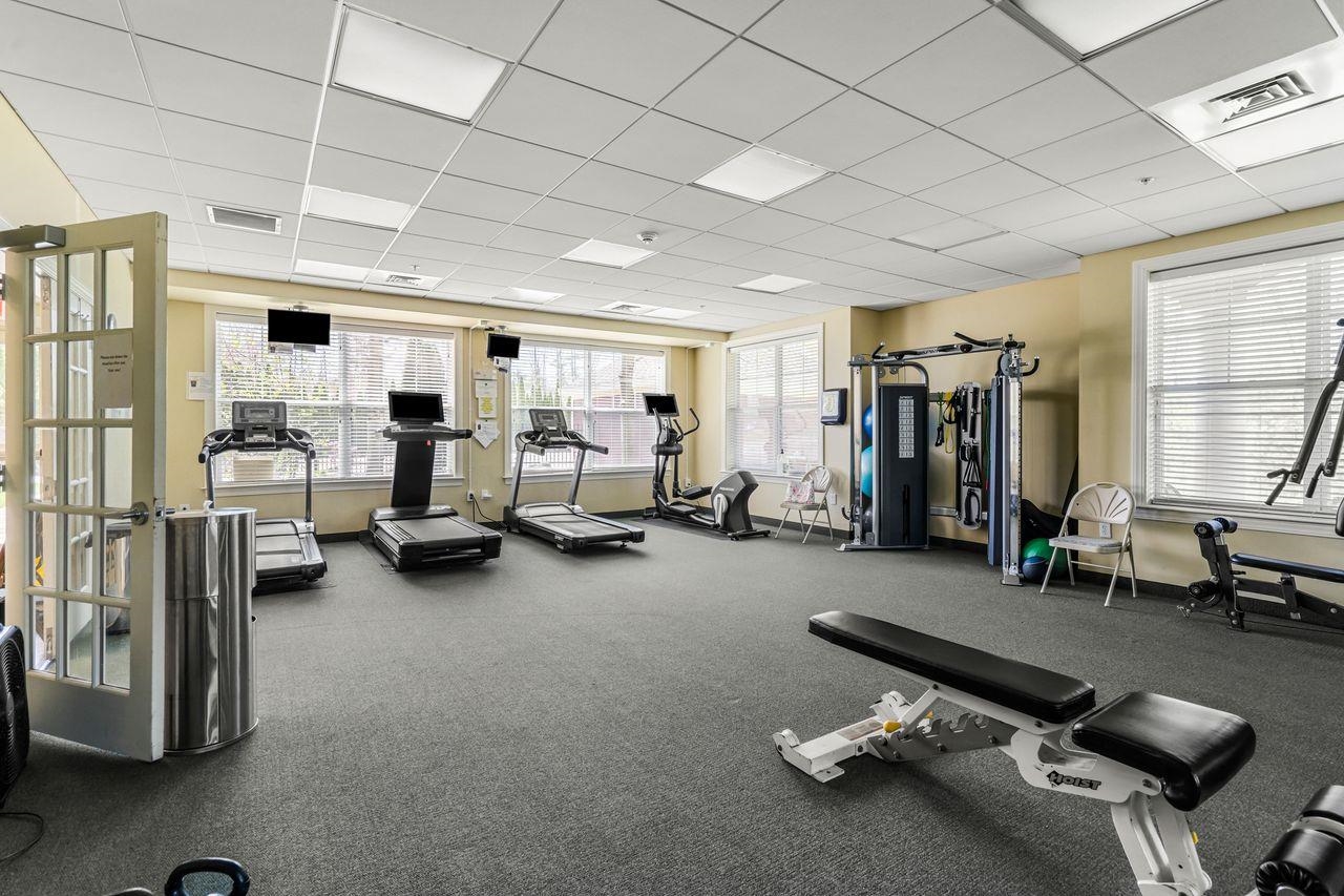 211 Woodview Way Manchester, NH 03102 - Photo 45 of 46