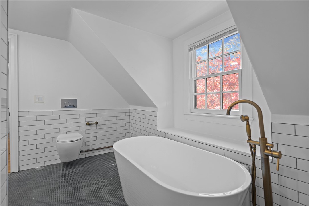 477 Hope Furnace Road Coventry, RI 02831 - Photo 39 of 50