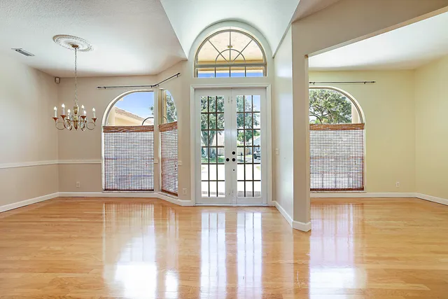 $755,000 | 227 Shorewood Way, Jupiter, FL 33458