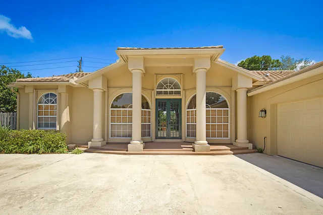 $755,000 | 227 Shorewood Way, Jupiter, FL 33458