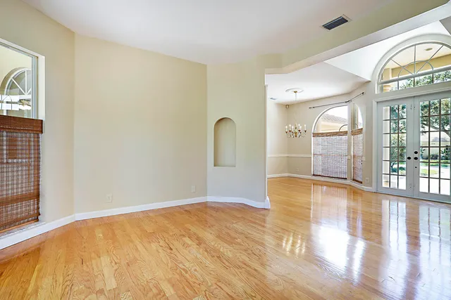 $755,000 | 227 Shorewood Way, Jupiter, FL 33458