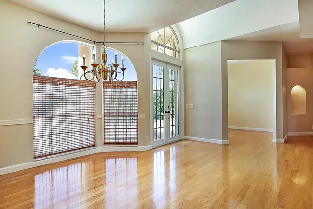 $755,000 | 227 Shorewood Way, Jupiter, FL 33458