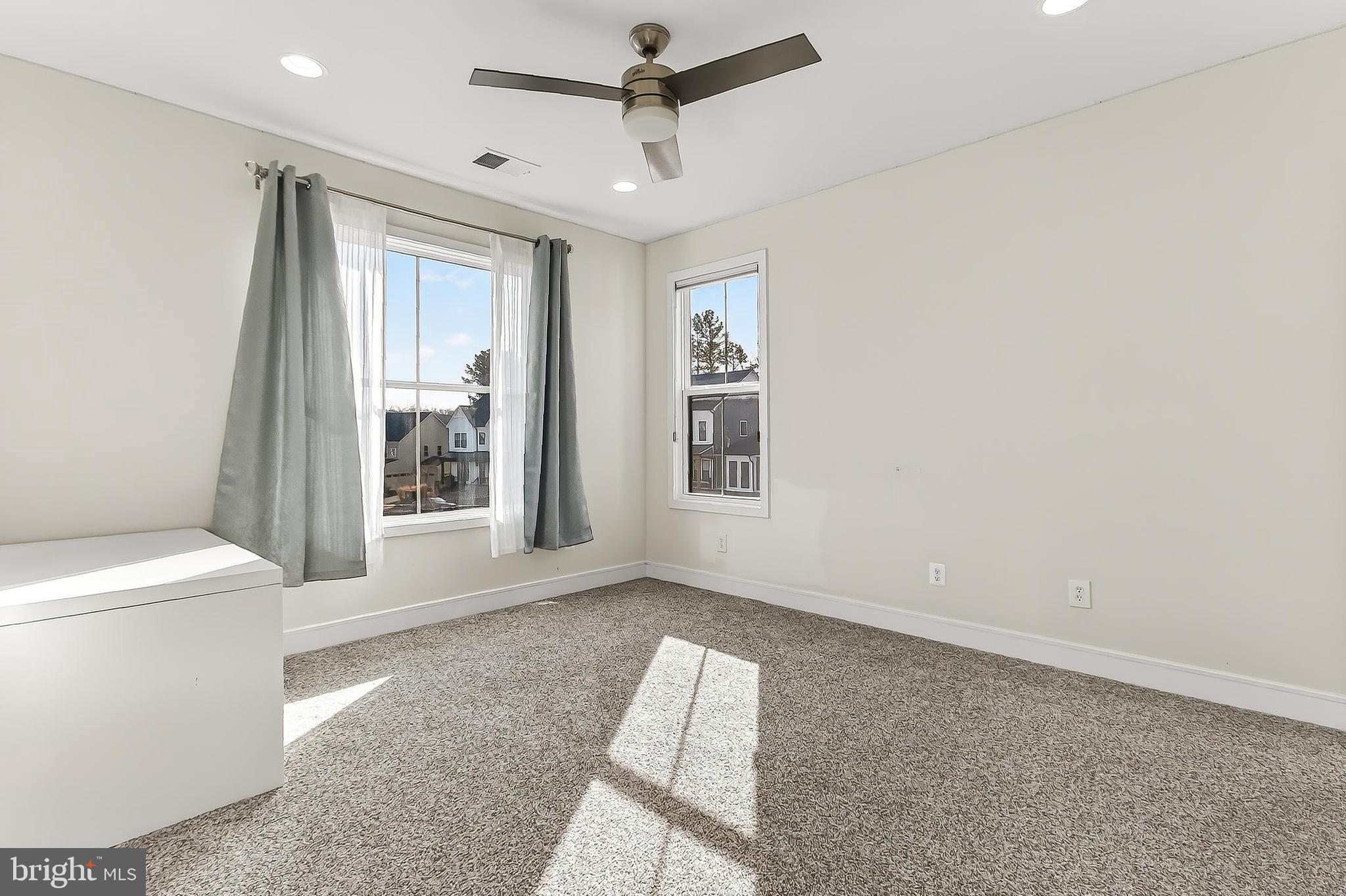 41424 Gentle Wind Place Aldie, VA 20105 - Photo 53 of 83 a view of an empty room with a window