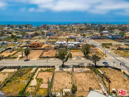 $1,295,000 | 14839 Sunset Boulevard, Pacific Palisades, CA 90272