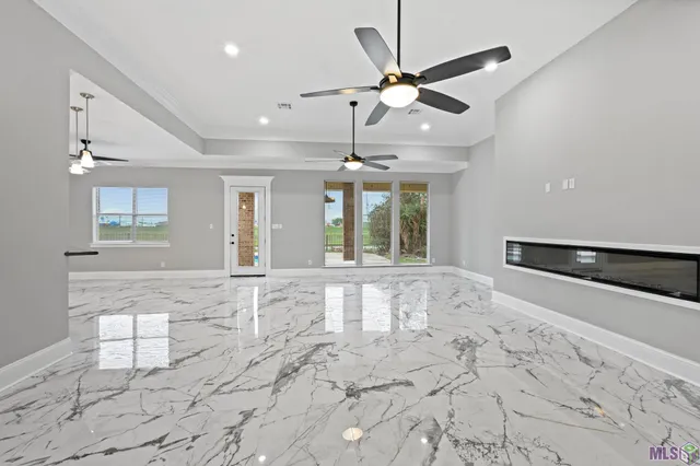 $484,950 | 1951 Squirewood Drive, Harvey, LA 70058