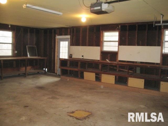 22686 Spring Creek Road Washington, IL 61571 - Photo 22 of 32 Gallery Image 22
