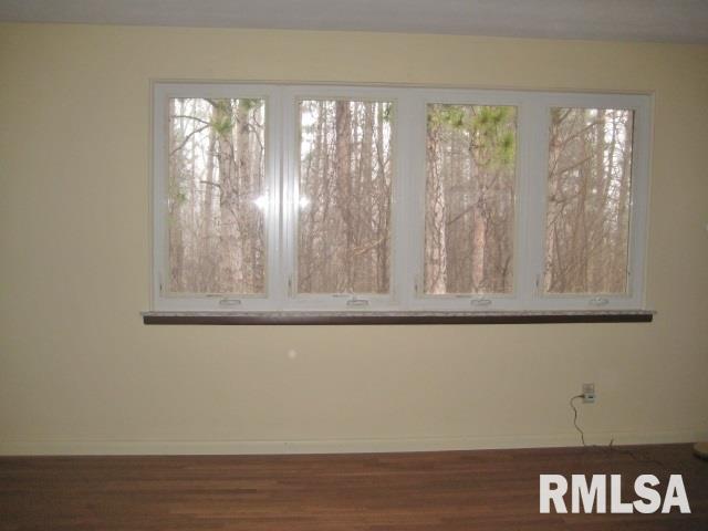 22686 Spring Creek Road Washington, IL 61571 - Photo 5 of 32 Gallery Image 5