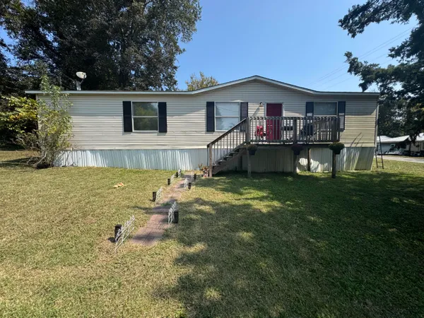 $160,000 | 147 Mayberry Street, Harriman, TN 37748