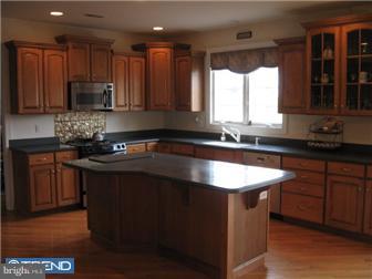 733 Lower Road Souderton, PA 18964 - Photo 1 of 11 Kitchen