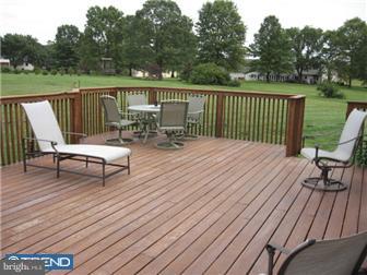733 Lower Road Souderton, PA 18964 - Photo 3 of 11 Deck