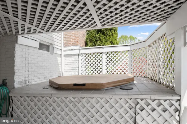 $1,260,000 | 3357 Danmark Drive, Glenwood, MD 21738