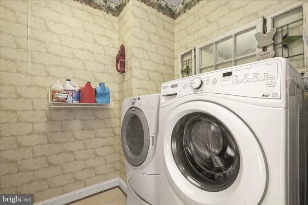 $1,260,000 | 3357 Danmark Drive, Glenwood, MD 21738