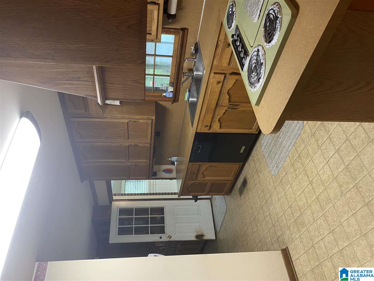 1245 School Road Southeast Bessemer, AL 35022 - Photo 7 of 22
