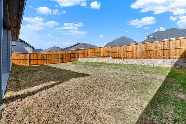 $2,350 | 508 Towerglen Drive, McKinney, TX 75071