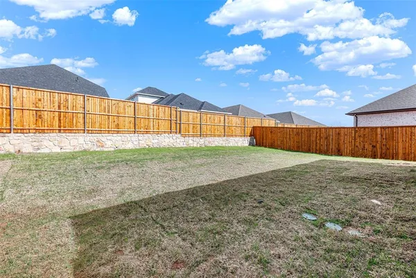 $2,350 | 508 Towerglen Drive, McKinney, TX 75071