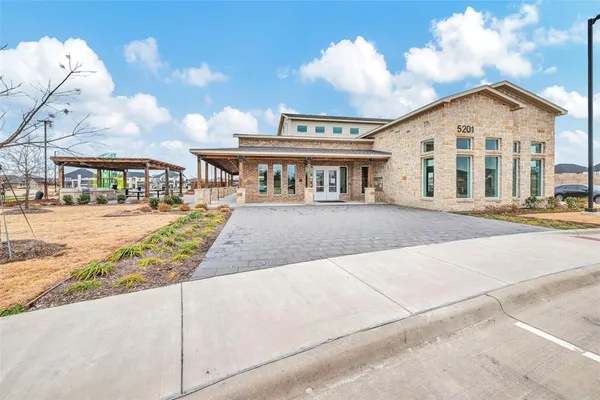 $2,350 | 508 Towerglen Drive, McKinney, TX 75071