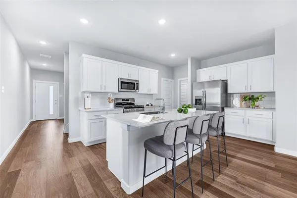 $2,350 | 508 Towerglen Drive, McKinney, TX 75071