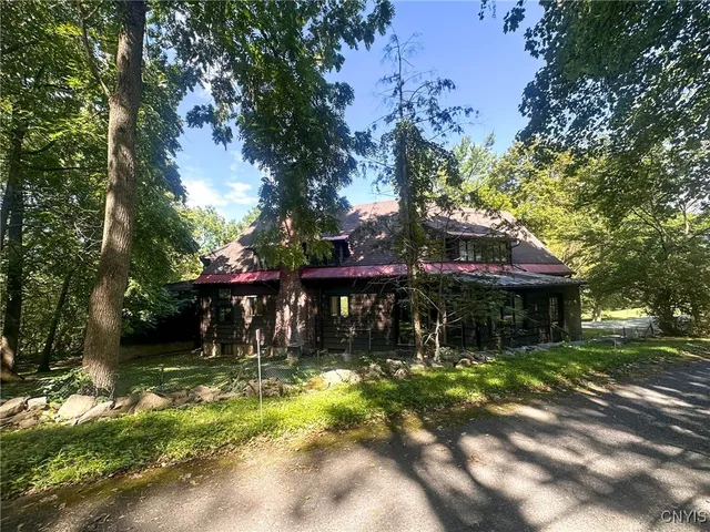 $499,000 | 2 Jordan Road, New Hartford, NY 13413