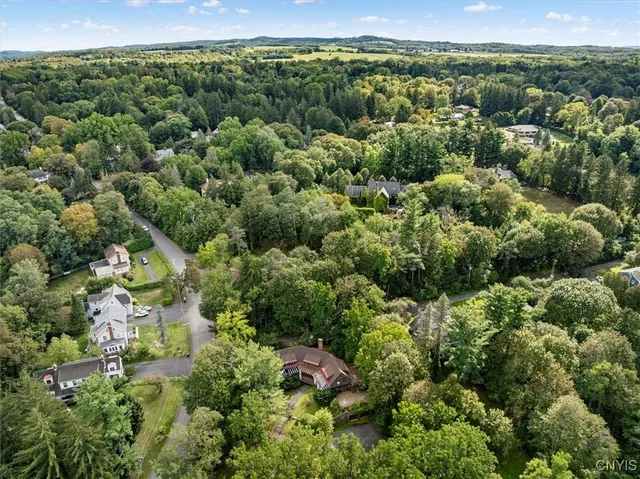 $499,000 | 2 Jordan Road, New Hartford, NY 13413