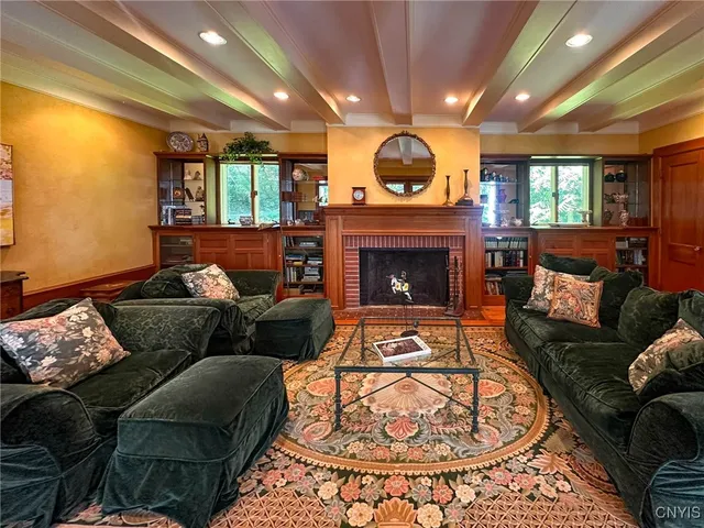 $499,000 | 2 Jordan Road, New Hartford, NY 13413