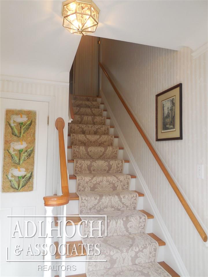 172 Moran Road Grosse Pointe Farms, MI 48236 - Photo 15 of 30