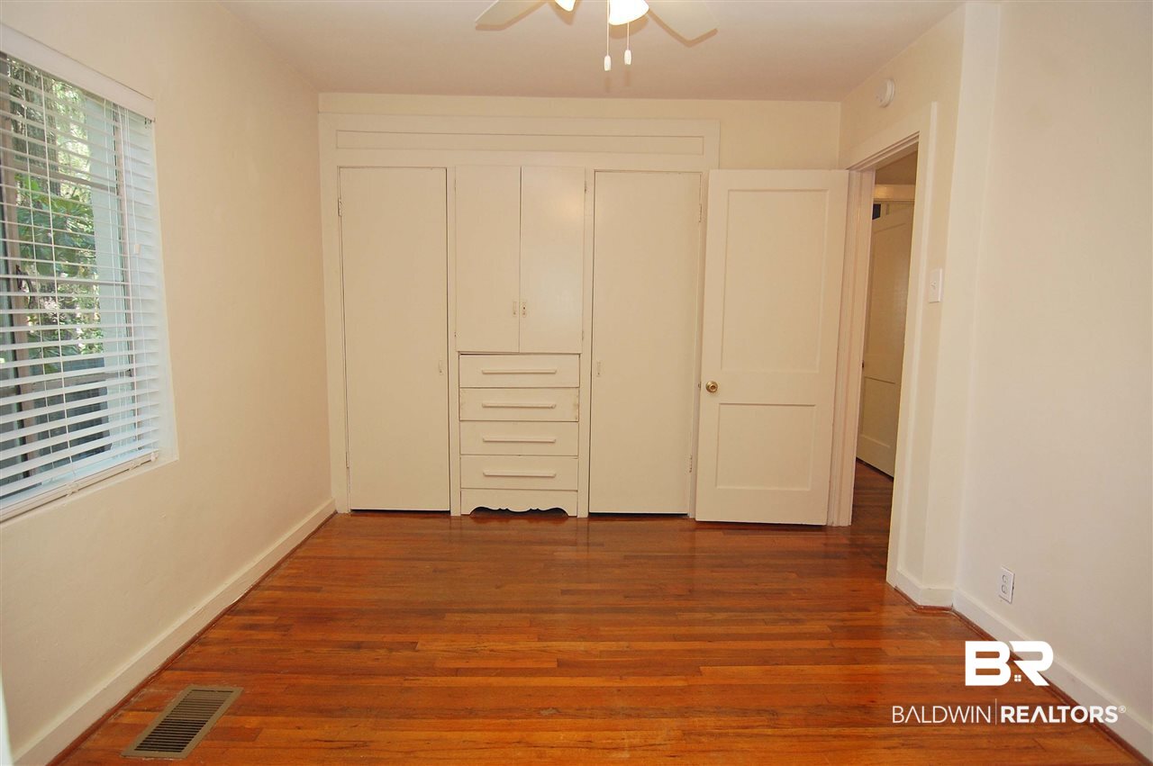 106 Pier Avenue Fairhope, AL 36532 - Photo 7 of 13 Bedroom one