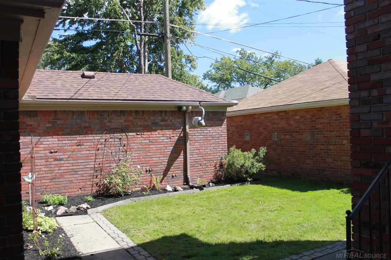 796-798 Trombley Road Grosse Pointe Park, MI 48230 - Photo 51 of 54
