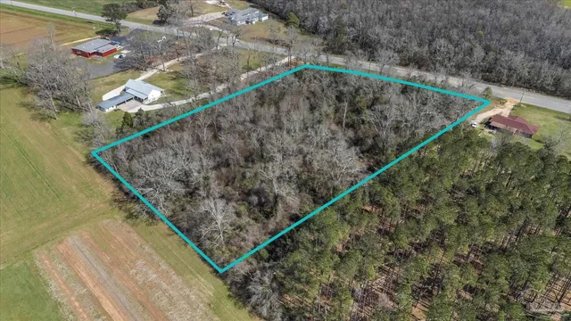 $123,500 | 10200 Highway 97, Century, FL 32535